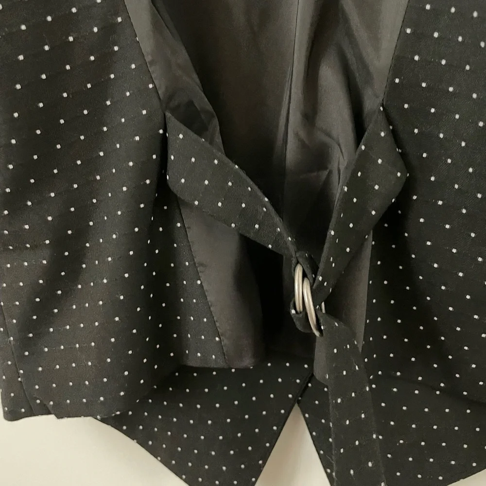 Black White Dotted Adjustable Vest - Picture 4 of 4